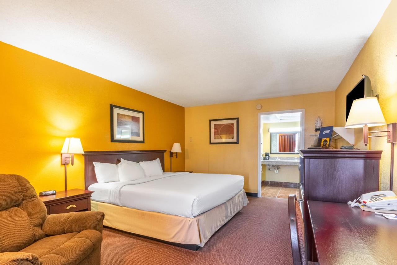 Americas Best Value Inn Of Elk City Esterno foto