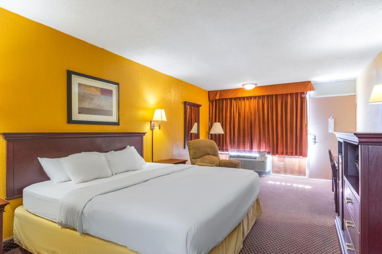 Americas Best Value Inn Of Elk City Esterno foto